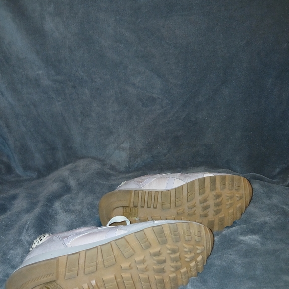 Dolce Vita Muzio Sneakers 8 - Picture 3 of 3